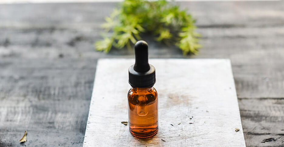 アロマオイルの瓶